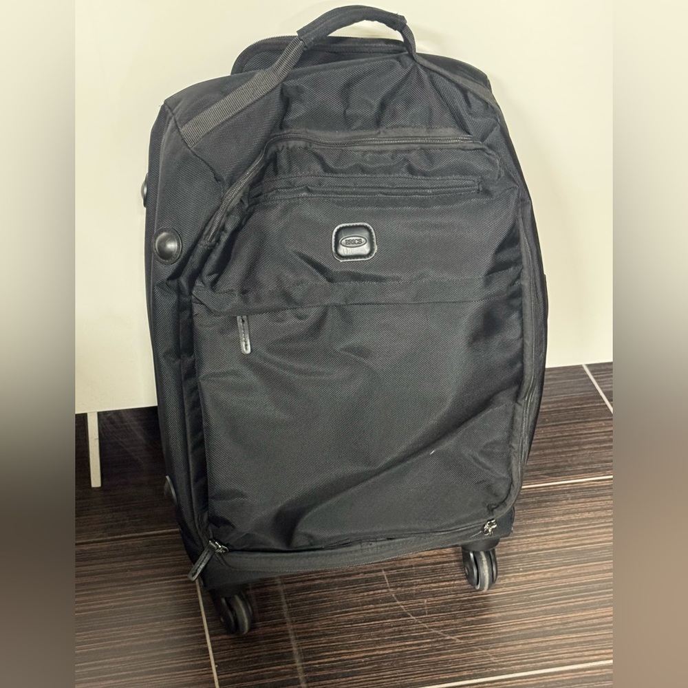 Bric’s Black Travel Roller Bag